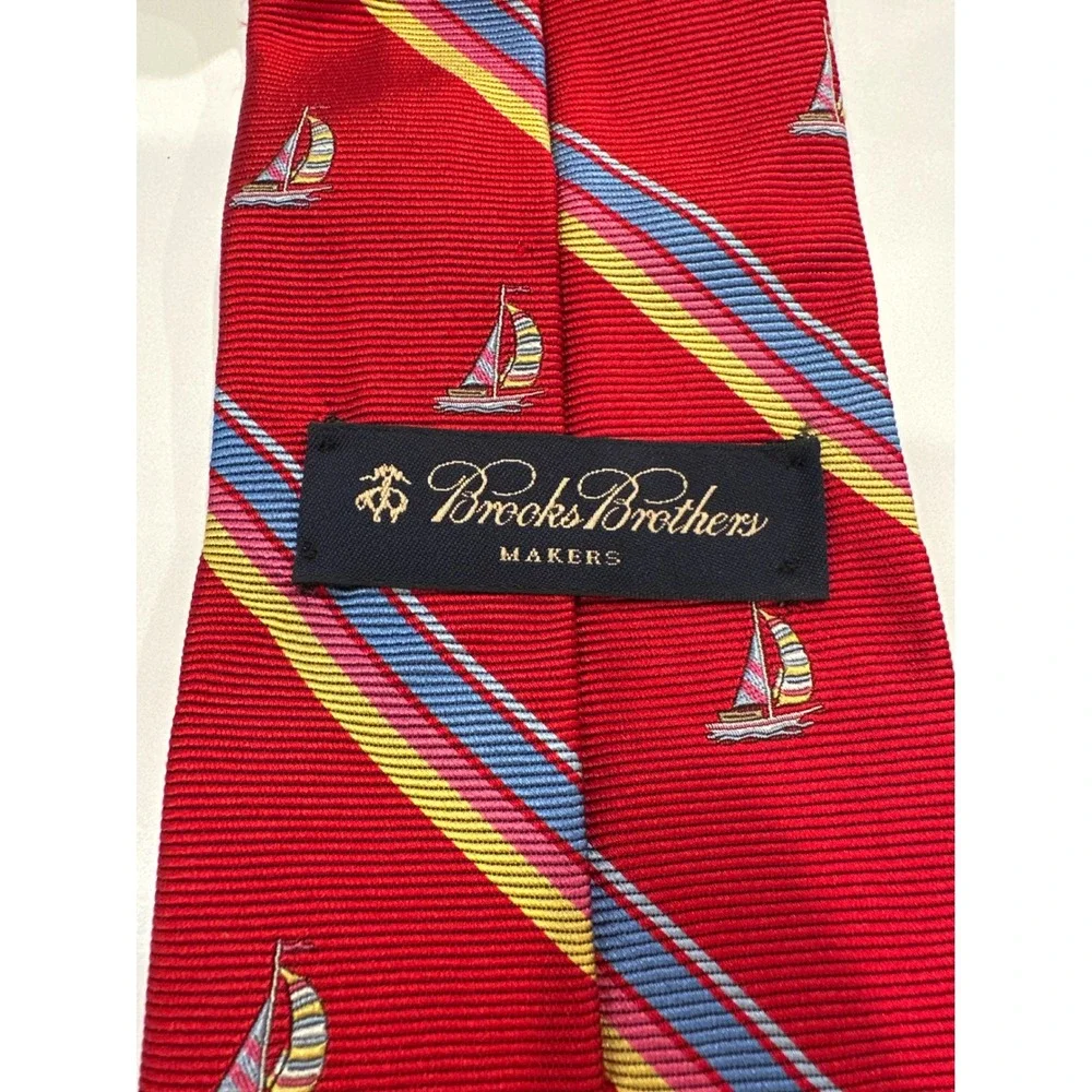 Brooks Brothers Makers Red Sailboat Repp‎ Stripe Silk Tie Woven in England USA